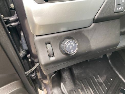 Used 2017 Chevrolet Tahoe Premier image 20