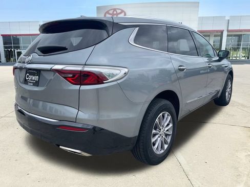 Used 2023 Buick Enclave Essence AWD/4WD image 5