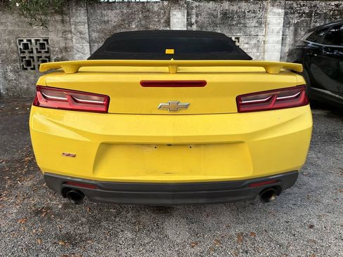 Used 2018 Chevrolet Camaro SS RWD image 8