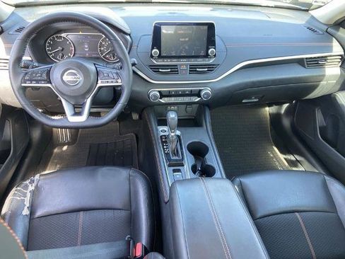 Used 2020 Nissan Altima 2.5 SR image 15