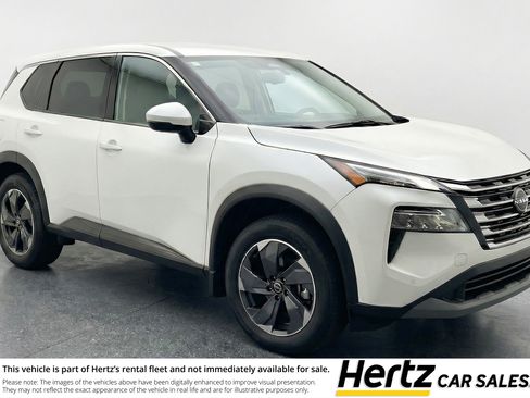 Used 2025 Nissan Rogue SV AWD/4WD image 1