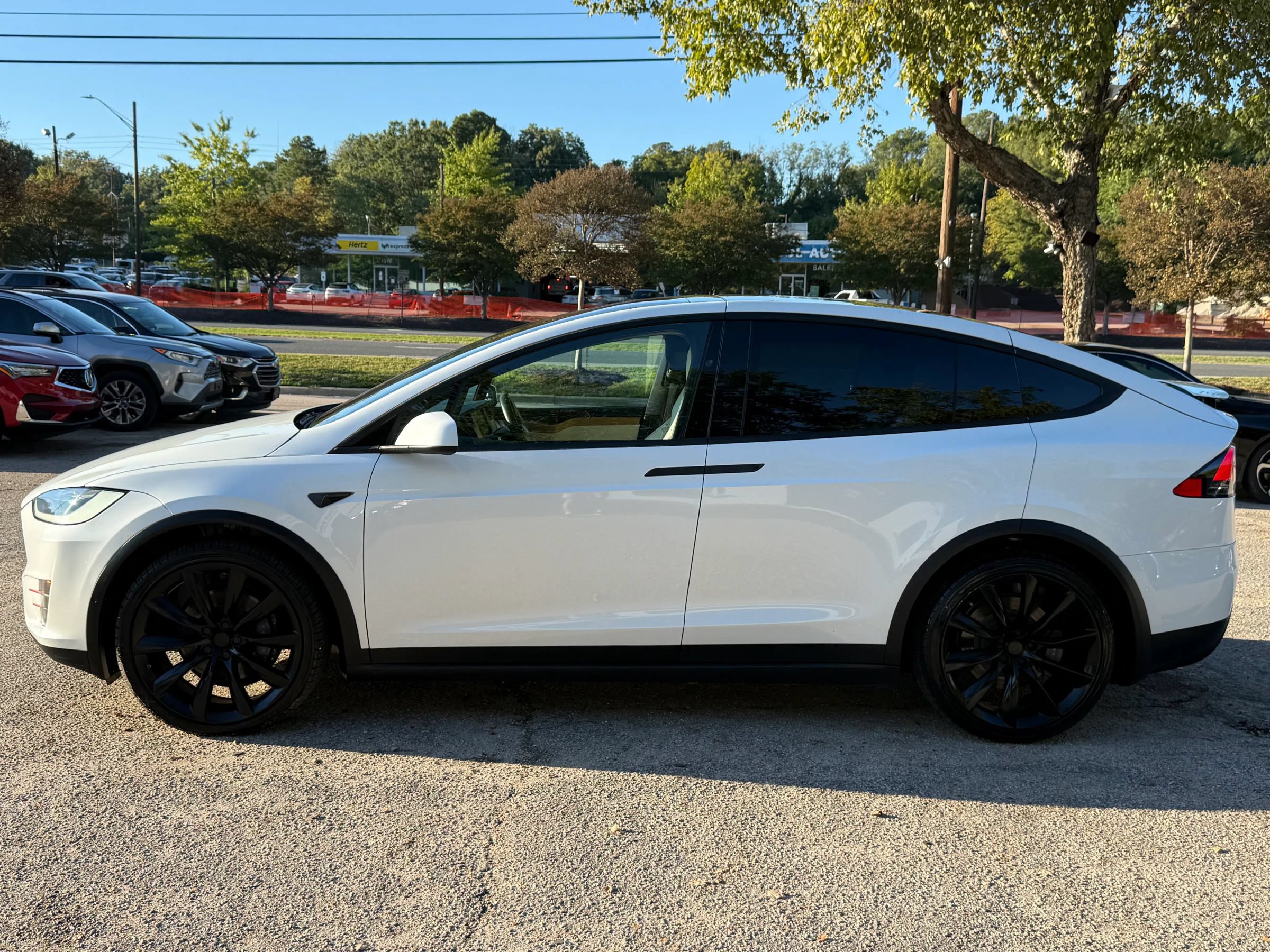 Used 2020 Tesla Model X AWD/4WD image 8