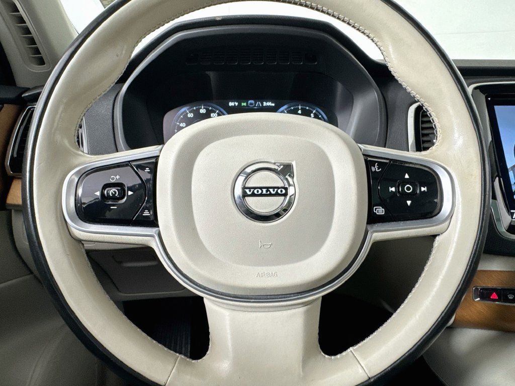 Used 2022 Volvo XC90 T6 Momentum w/ Advanced Package AWD/4WD image 38