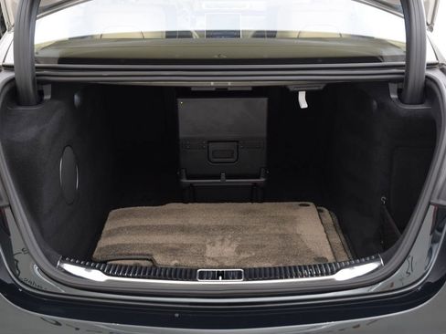 Used 2024 Mercedes-Benz Maybach S 580 4MATIC image 30