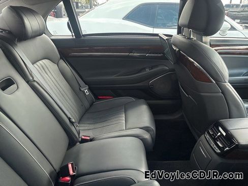 Used 2019 Genesis G90 5.0 Ultimate image 13