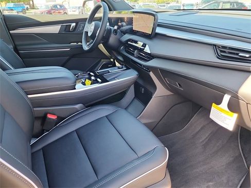 New 2026 Buick Enclave Preferred w/ Power Package image 17