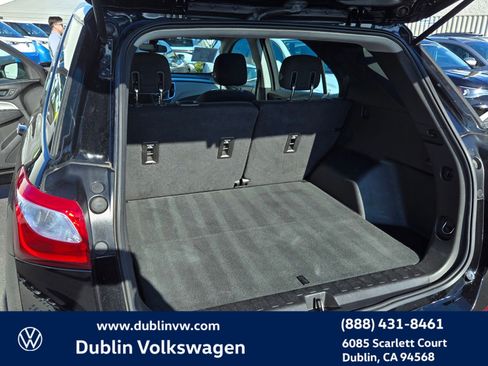 Used 2018 Chevrolet Equinox LS w/ LPO, Blackout Package image 23