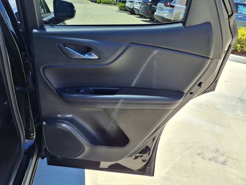 Used 2022 Chevrolet Blazer RS w/ Enhanced Convenience Package FWD image 19