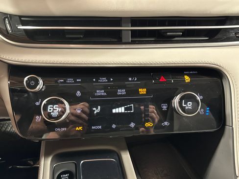 Used 2026 INFINITI QX60 Luxe w/ Cargo Package AWD/4WD image 34