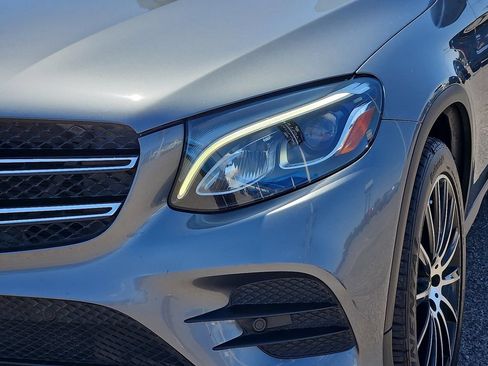 Used 2017 Mercedes-Benz GLC 300 image 7