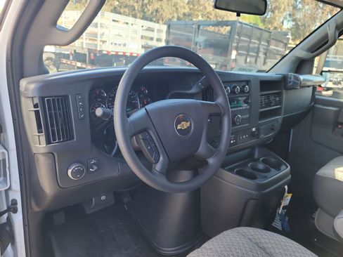New 2025 Chevrolet Express 3500 w/ Power Convenience Package image 10