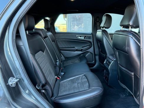 Used 2020 Ford Edge ST-Line image 19
