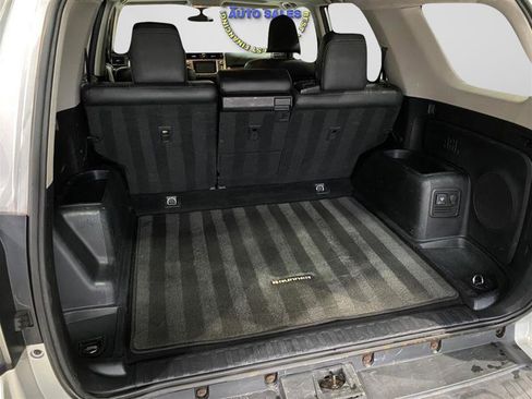 Used 2016 Toyota 4Runner Limited AWD/4WD image 23