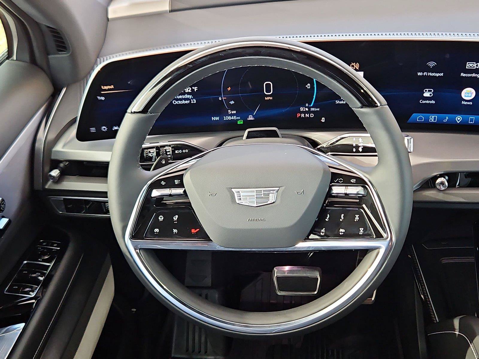 Used 2026 Cadillac Vistiq Sport w/ LPO, Floor Liner Package AWD/4WD image 17