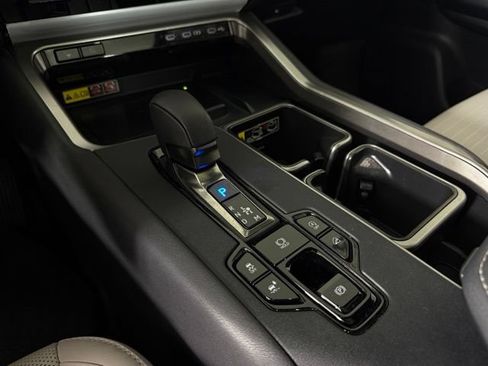 Used 2025 Lexus TX 350 AWD image 23