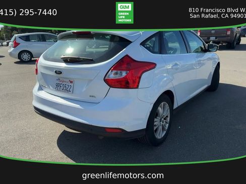 Used 2012 Ford Focus SEL FWD image 5