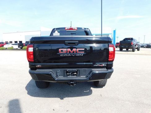 Used 2023 GMC Canyon AT4X AWD/4WD image 4