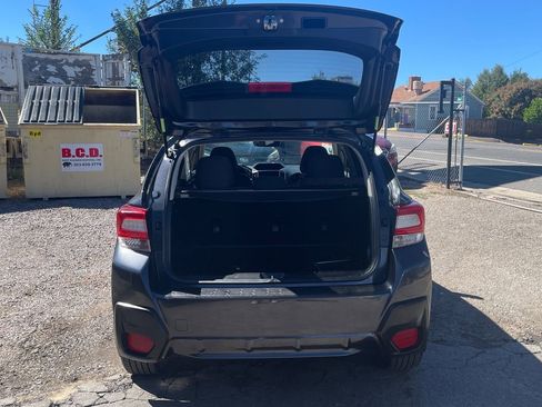 Used 2018 Subaru Crosstrek 2.0i Premium image 26