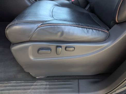 Used 2019 Nissan Armada SL w/ Premium Package image 28