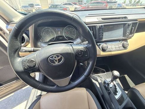 Used 2018 Toyota RAV4 Limited w/ Advanced Technology Package AWD/4WD image 14