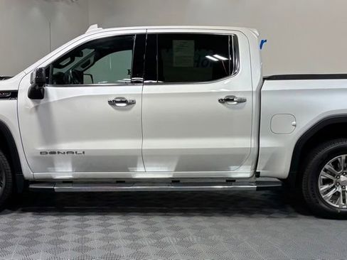 Used 2021 GMC Sierra 1500 Denali w/ Driver Alert Package II AWD/4WD image 2