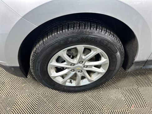 Used 2020 Chevrolet Equinox LT image 10
