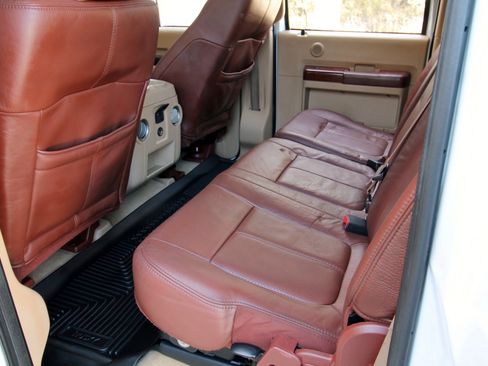 Used 2011 Ford F250 King Ranch w/ King Ranch w/Chrome Pkg image 45