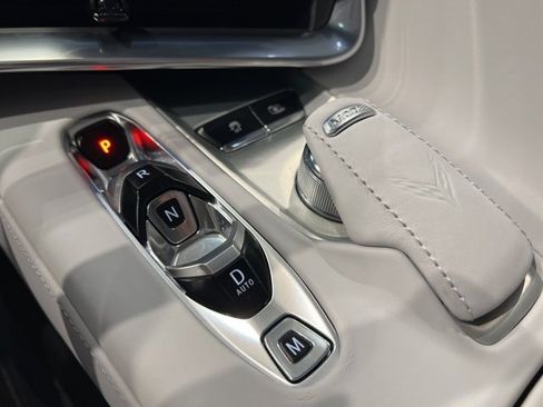 Used 2024 Chevrolet Corvette Stingray Premium Cpe w/ Battery Protection Package image 39