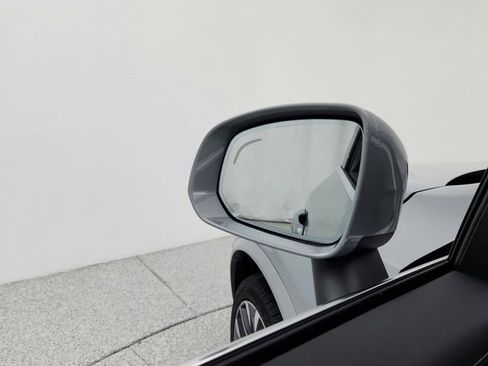 New 2026 Volvo XC90 B6 Plus w/ Protection Package Premier image 31