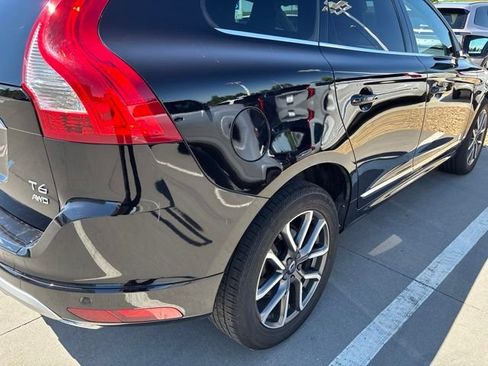 Used 2017 Volvo XC60 T6 Dynamic w/ Preferred Option Package AWD/4WD image 3