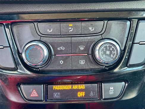 Used 2017 Buick Encore Preferred image 16