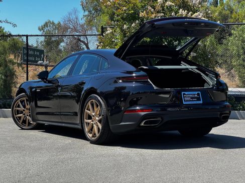 New 2026 Porsche Panamera 4 E-Hybrid AWD/4WD image 4