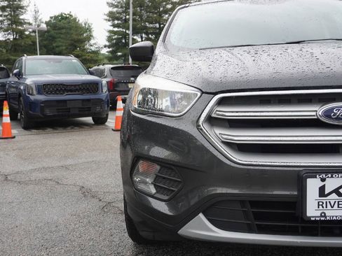 Used 2019 Ford Escape SE AWD/4WD image 10