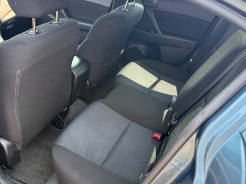 Used 2010 MAZDA MAZDA3 i Sport FWD image 16