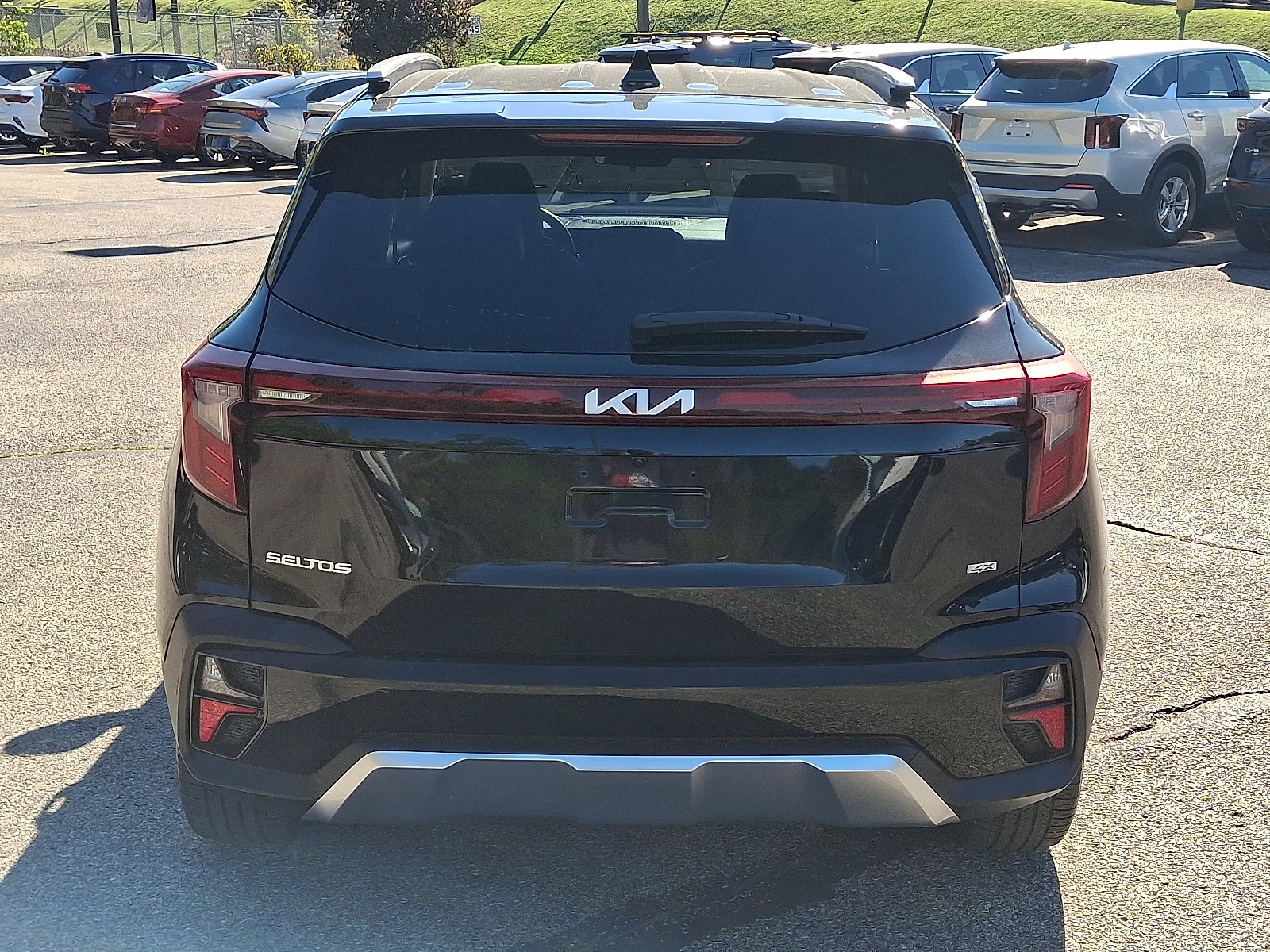 Used 2024 Kia Seltos S AWD/4WD image 5