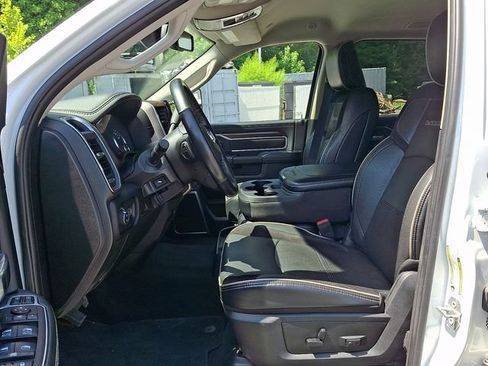 Used 2024 RAM 2500 Laramie AWD/4WD image 10