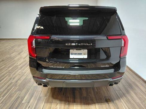 Used 2026 GMC Yukon XL Denali Ultimate w/ LPO, Get Active Package AWD/4WD image 30