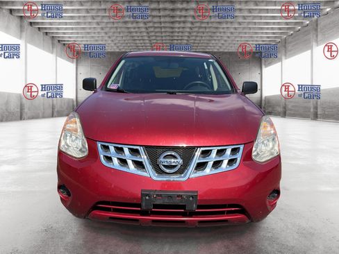 Used 2013 Nissan Rogue S FWD image 2