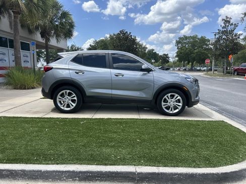 Used 2023 Buick Encore GX Preferred w/ Cold Weather Comfort Package FWD image 4