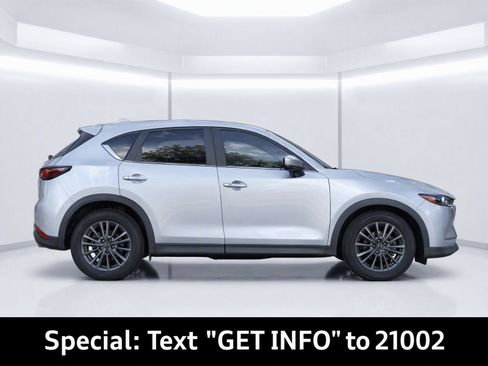 Used 2020 MAZDA CX-5 Touring FWD image 8