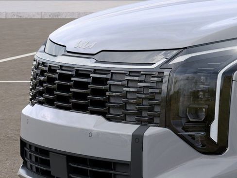 New 2026 Kia Sportage EX AWD/4WD image 12