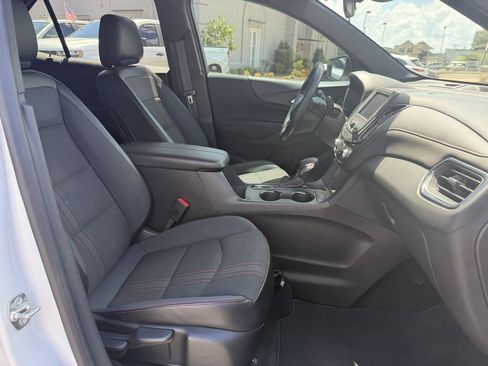 Used 2024 Chevrolet Equinox RS FWD image 18
