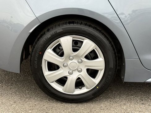 Certified 2021 Toyota Corolla LE image 14