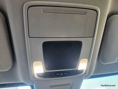 Used 2023 Honda CR-V LX image 38