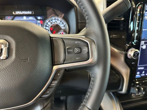 Used 2024 RAM 3500 Laramie image 18