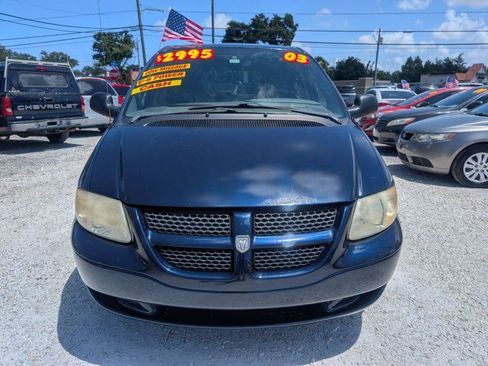 Used 2003 Dodge Grand Caravan SE FWD image 2
