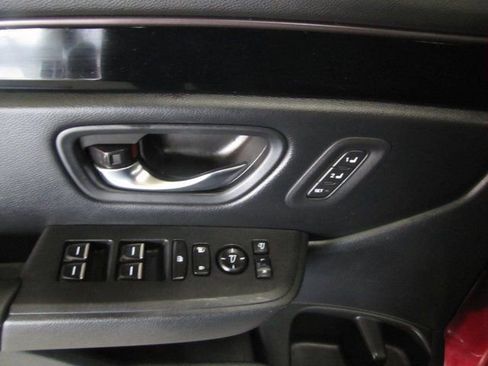 Certified 2023 Honda Pilot TrailSport image 11