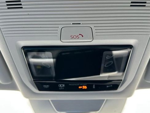 New 2026 Volkswagen Tiguan S image 38