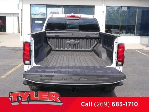 New 2026 Chevrolet Colorado Trail Boss AWD/4WD image 18
