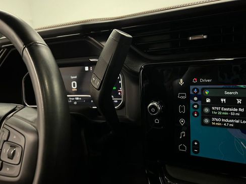 Used 2025 GMC Sierra 3500 AT4 w/ AT4 Premium Plus Package image 20